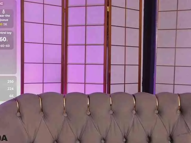LorraineTease