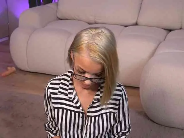 LeoraSenn