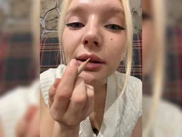 AmmmyInPublic
