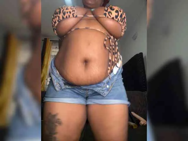 KinkyArya
